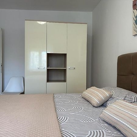Luxury Apartment Petra With Private Pool Zadar Eksteriør billede