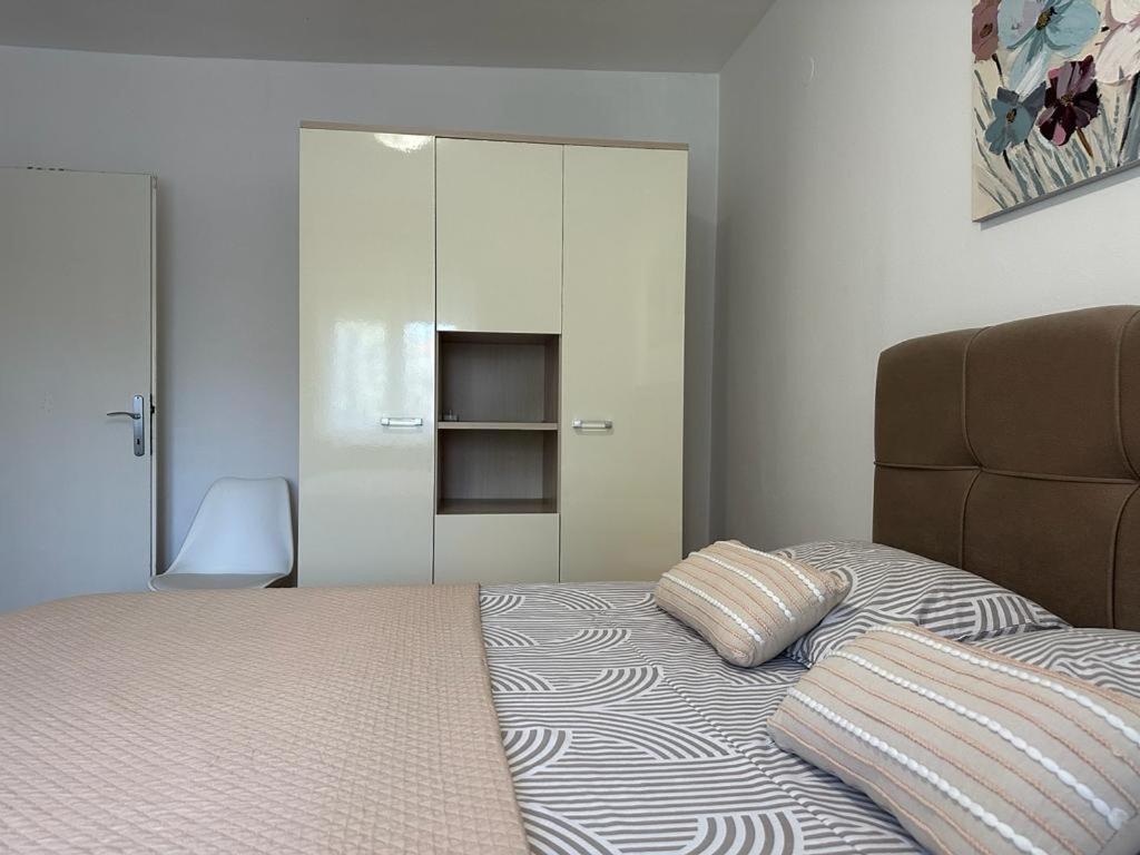 Luxury Apartment Petra With Private Pool Zadar Eksteriør billede
